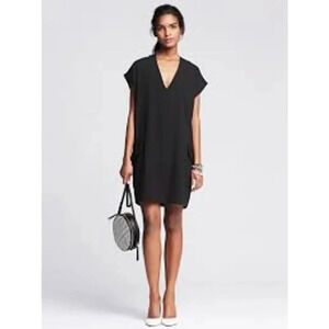 Banana Republic Women's Black Crepe‎ Cocoon Tee Dress Size Small